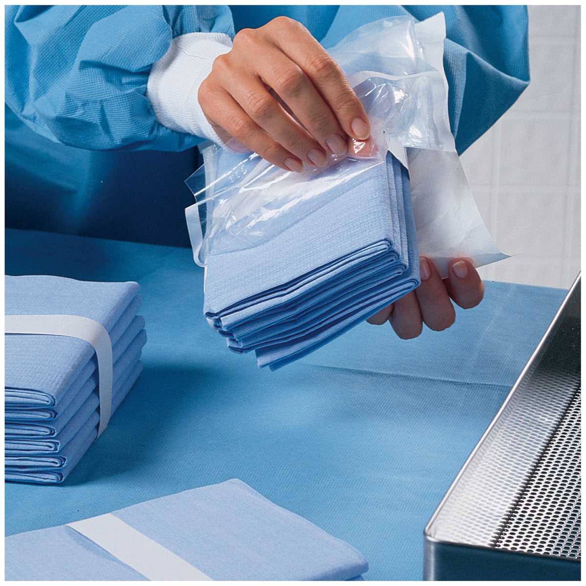 Halyard Absorbent Towels - Sterile