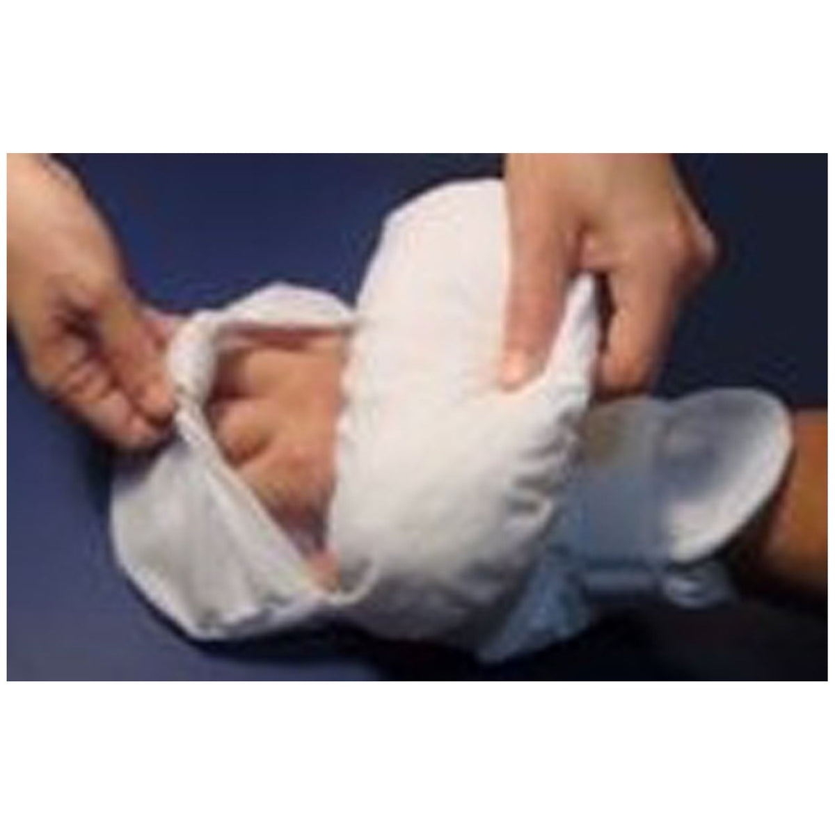 Marketlab Medi-Tech International Protective Mitts - Adult (Double Padded, Flap to View Fingers)