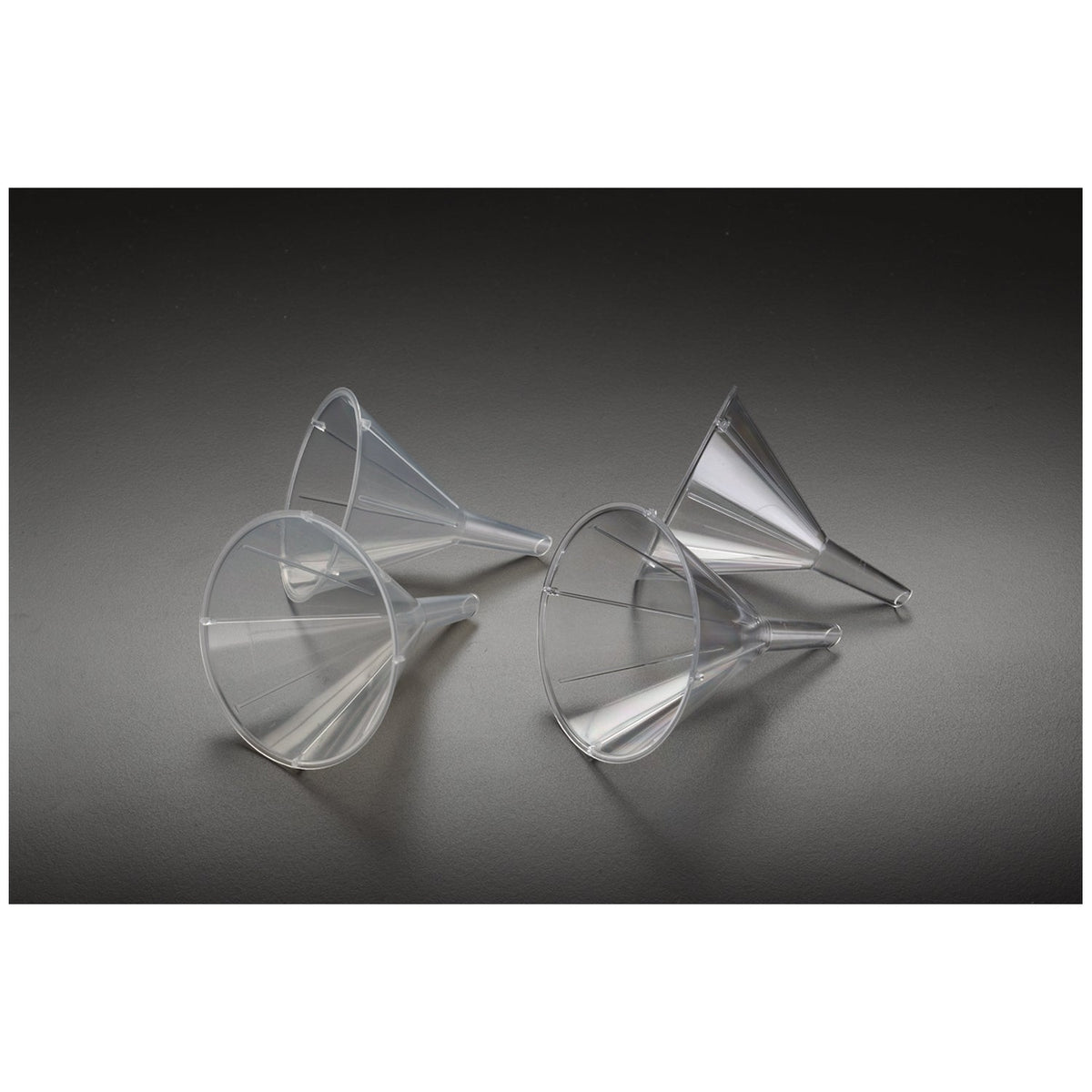 Simport Disposable Funnels - Polypropylene